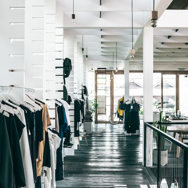 The Data-Driven Transformation of Retail: Unleashing the Power of Information